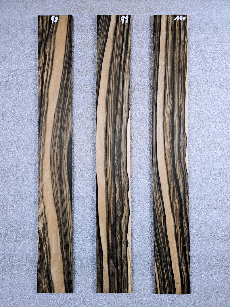 Prem. Pale Moon Ebony GUITAR-FRETBOARD (PM-Guitar-98-100)